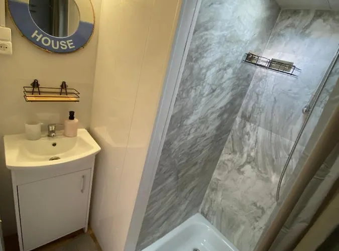 Dom wakacyjny Ostoja Lucien